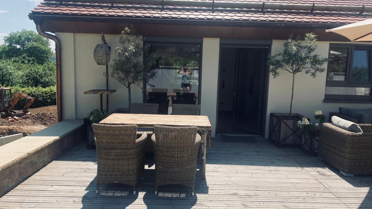 Berner'S-Chalet Weinstadt Bagian luar foto